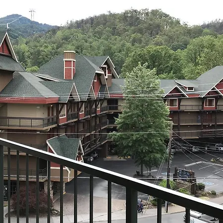 Downtown Gatlinburg Apartment Esterno foto