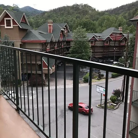 Downtown Gatlinburg Apartment Esterno foto
